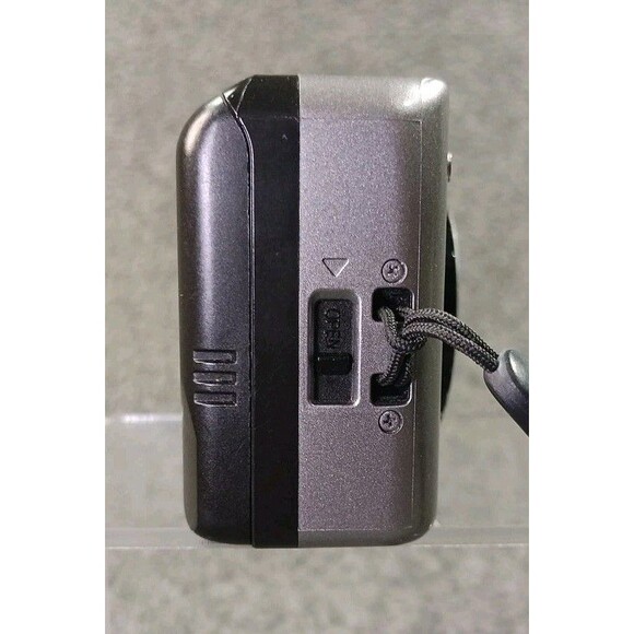 Canon Sure Shot Zoom 105 35mm Film 38-105mm AF Point & Shoot Camera Working - Picture 6 of 14